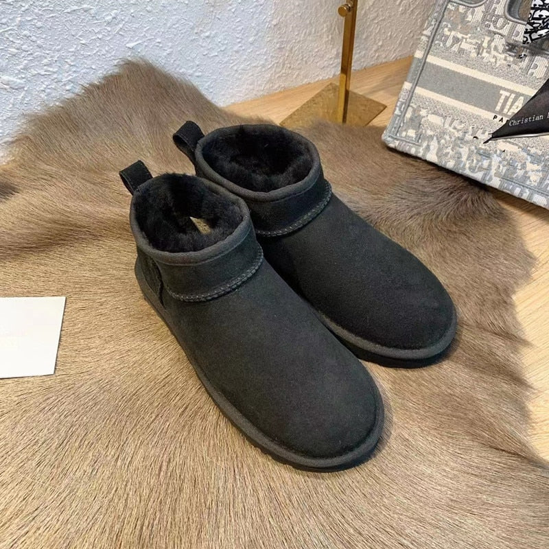 UCG - Winter Boots